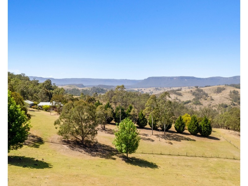193 Megalong Place, Kanimbla NSW 2790