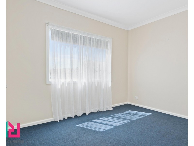 40 Inner Crescent, Bowenfels NSW 2790