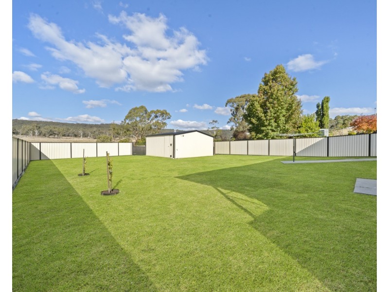 11 Purchas Street, Portland NSW 2847
