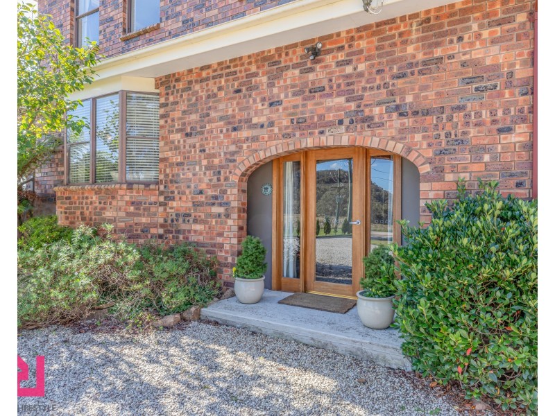 68 Magpie Hollow Road, South Bowenfels NSW 2790