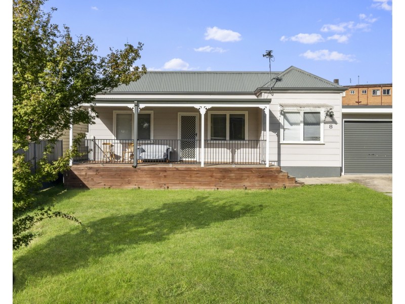 8 James Street, Lithgow NSW 2790