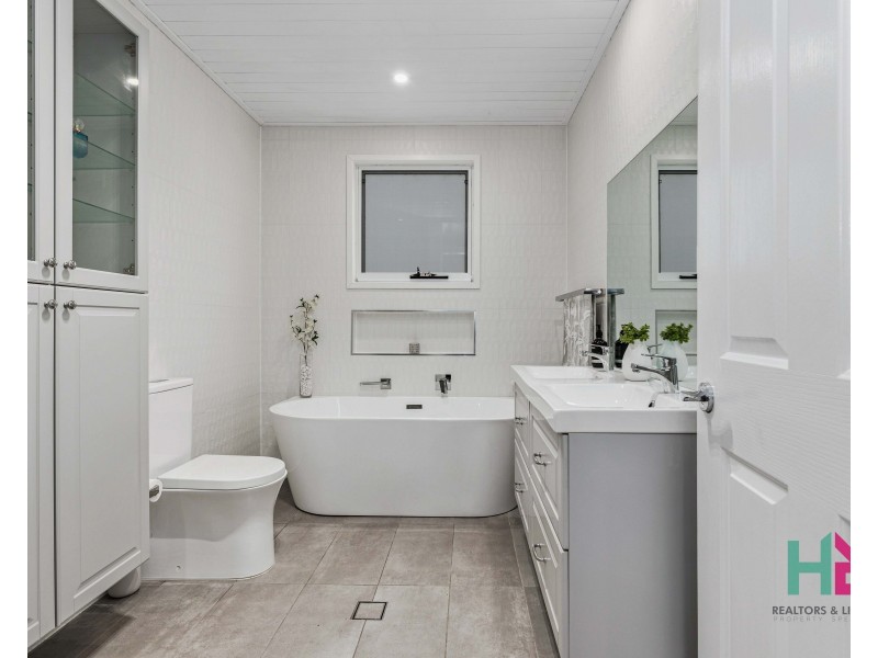 1 Vale Place, Vale Of Clwydd NSW 2790