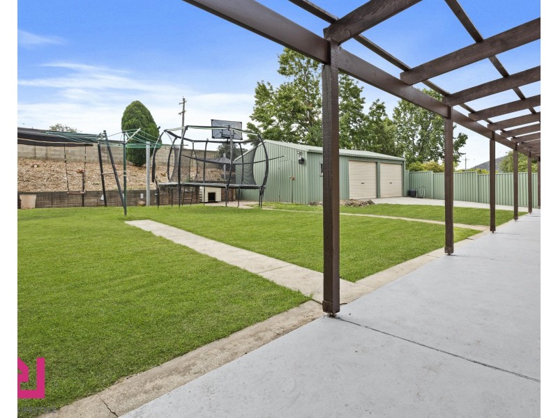 22 Curtin Place, Lithgow NSW 2790
