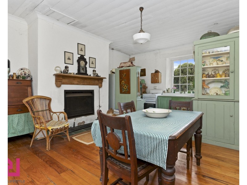 70 Mudgee Street, South Bowenfels NSW 2790