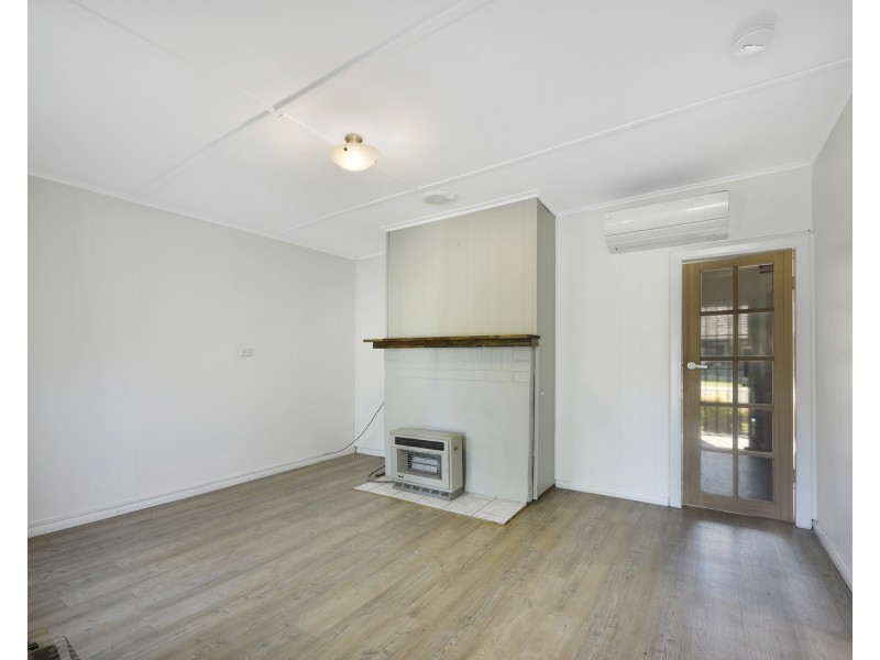 130 Inch Street, Lithgow NSW 2790