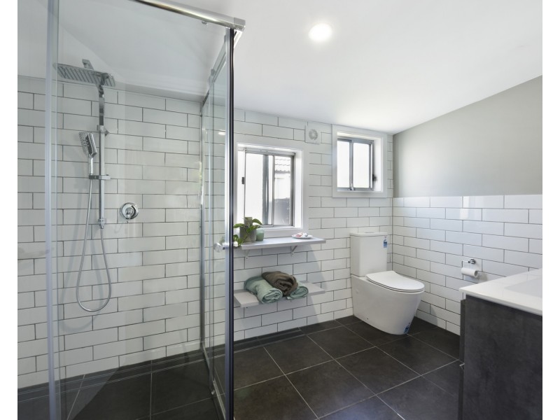 130 Inch Street, Lithgow NSW 2790