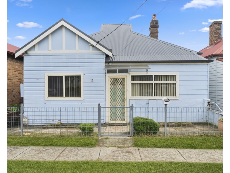 14 Read Avenue, Lithgow NSW 2790
