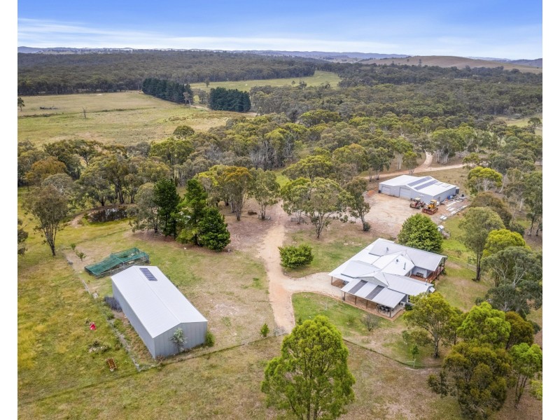 558 Razorback Road, Running Stream NSW 2850