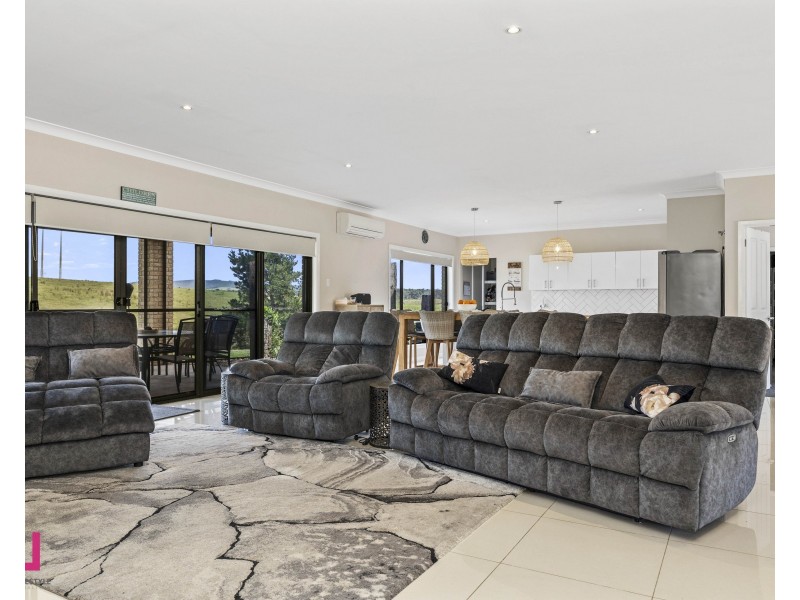 13 Forest Ridge Drive, Wallerawang NSW 2845