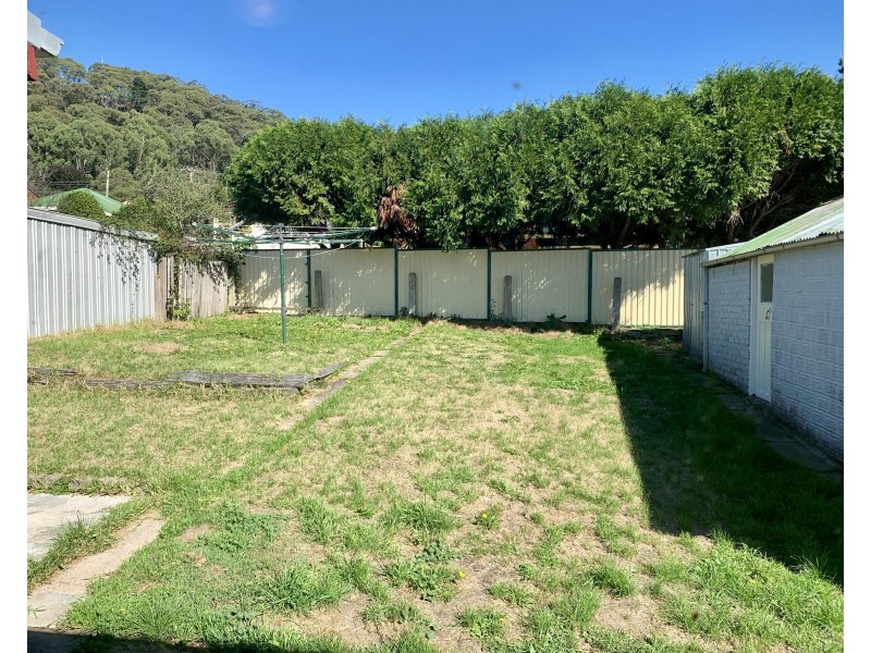16 Hassans Walls Road, Lithgow NSW 2790