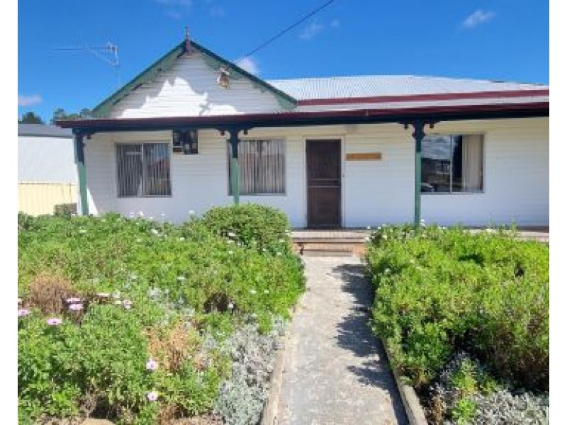 35 LIME STREET, Portland NSW 2847