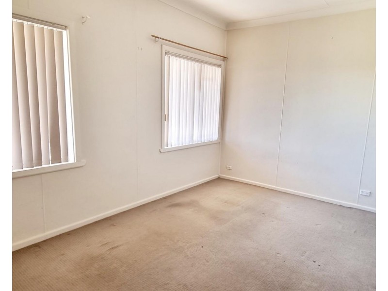 35 LIME STREET, Portland NSW 2847