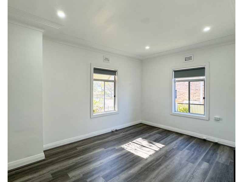 8 The Circle, Littleton NSW 2790