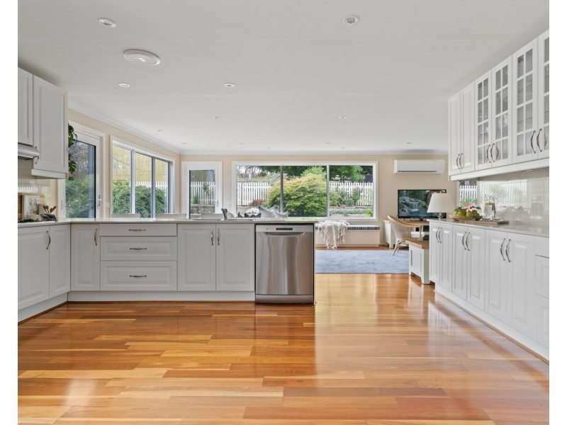 286 Range Road, Meadow Flat NSW 2795