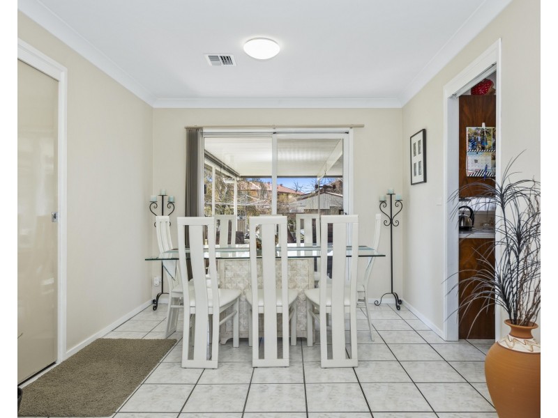 9 Tweed Road, Bowenfels NSW 2790