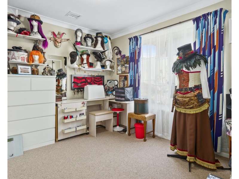 9 Tweed Road, Bowenfels NSW 2790