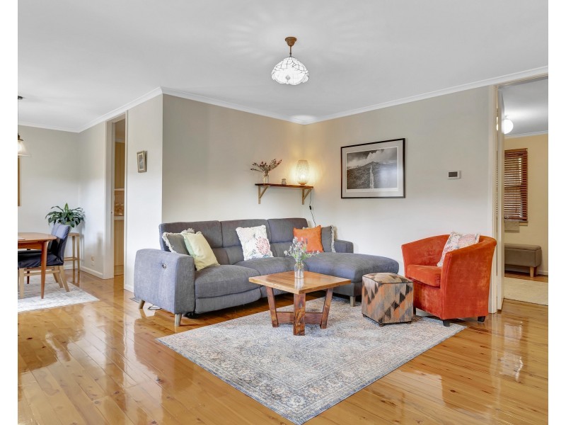43 Maple Crescent, Lithgow NSW 2790