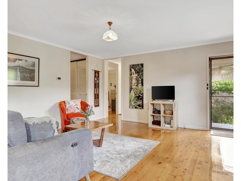 43 Maple Crescent, Lithgow NSW 2790