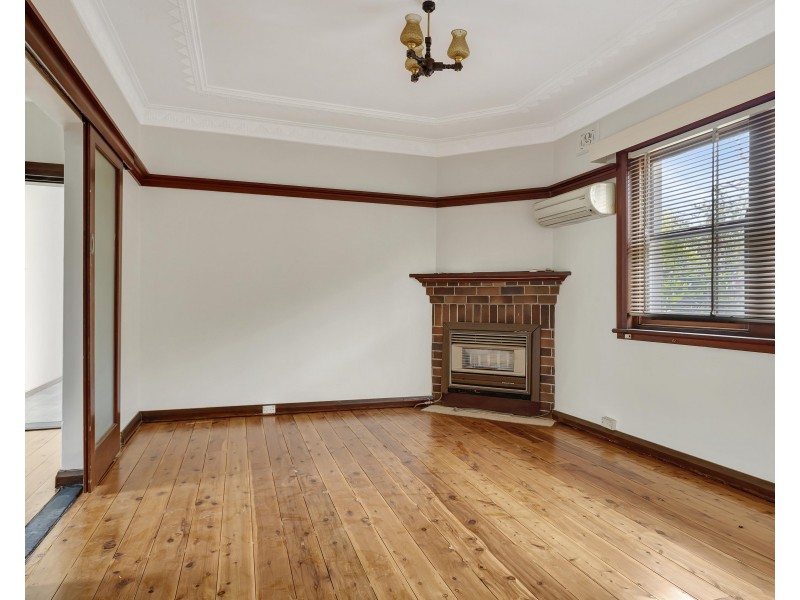19 Albert Street, Lithgow NSW 2790