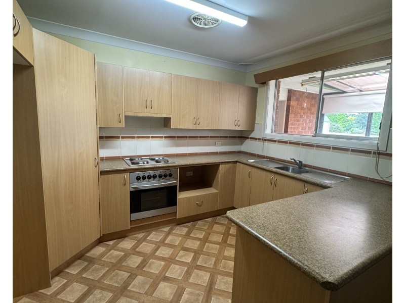 4 Rifle Parade, Lithgow NSW 2790