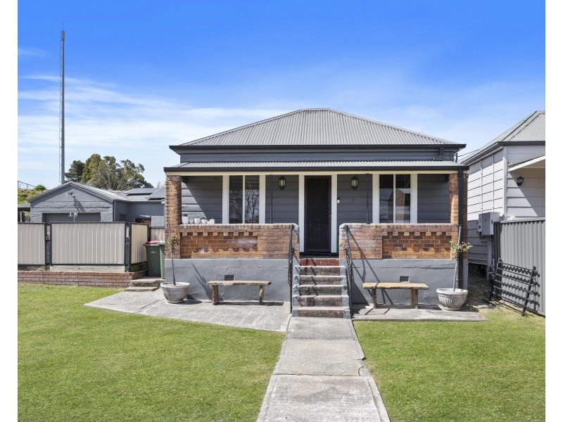7 James Street, Lithgow NSW 2790