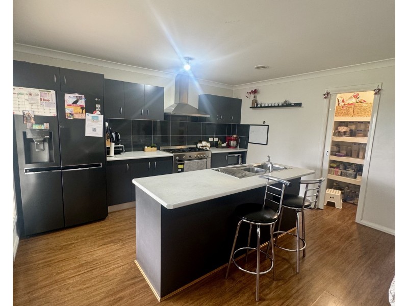 3 Acacia Close, South Bowenfels NSW 2790