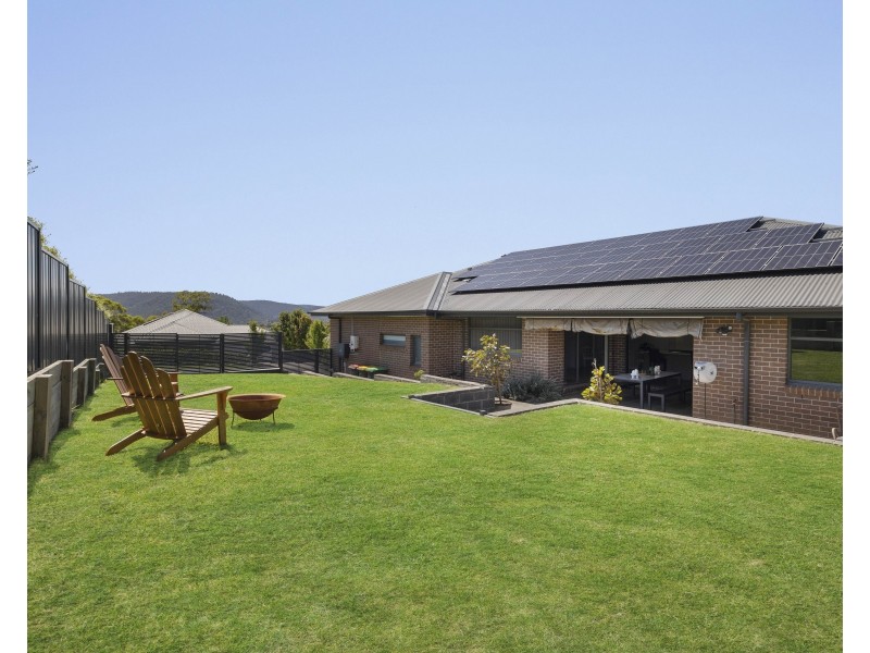 16 James O’Donnell Drive, Bowenfels NSW 2790