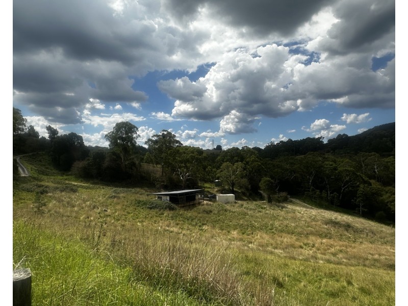 111 Old Bathurst Road, South Bowenfels NSW 2790