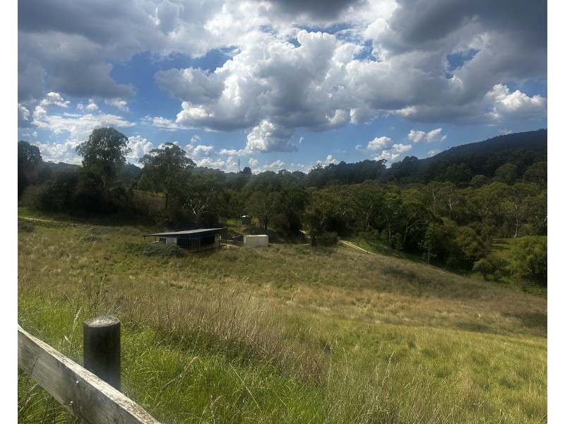 111 Old Bathurst Road, South Bowenfels NSW 2790