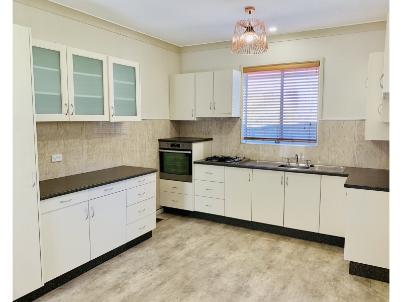 74 Sandford Avenue, Lithgow NSW 2790