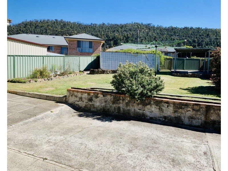 74 Sandford Avenue, Lithgow NSW 2790