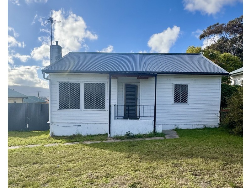 36 Hume Avenue, Wallerawang NSW 2845