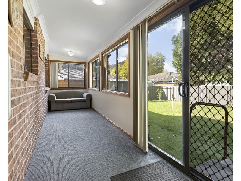16 Heffernan Place, Lithgow NSW 2790