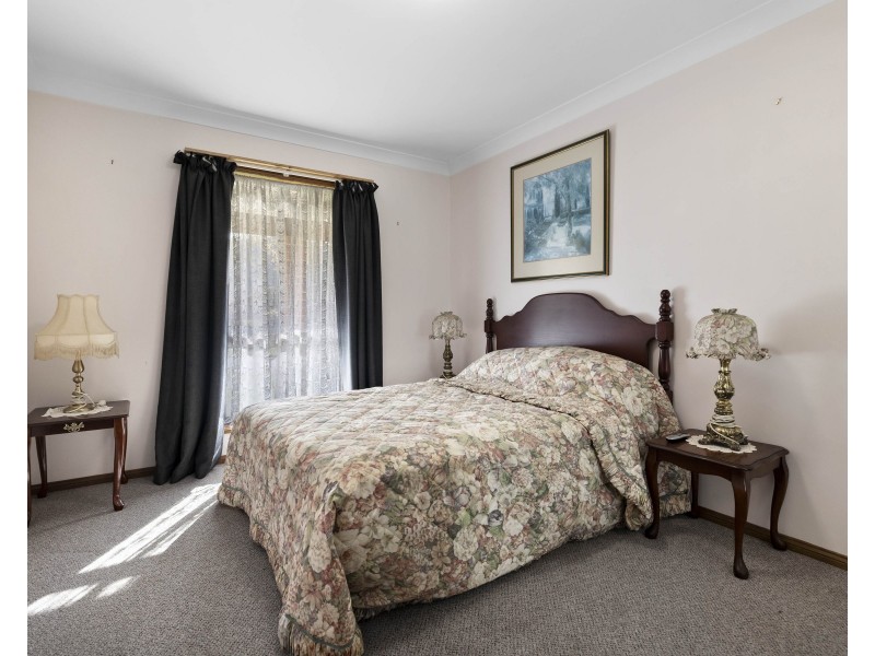 16 Heffernan Place, Lithgow NSW 2790