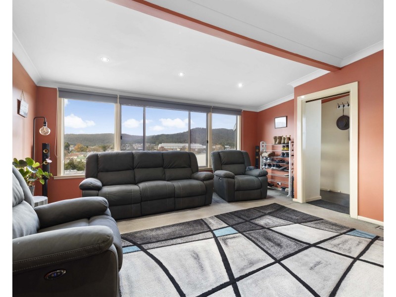 1047  Great Western Highway, Lithgow NSW 2790