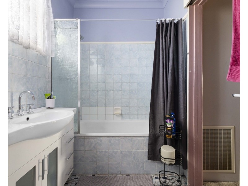 1047  Great Western Highway, Lithgow NSW 2790