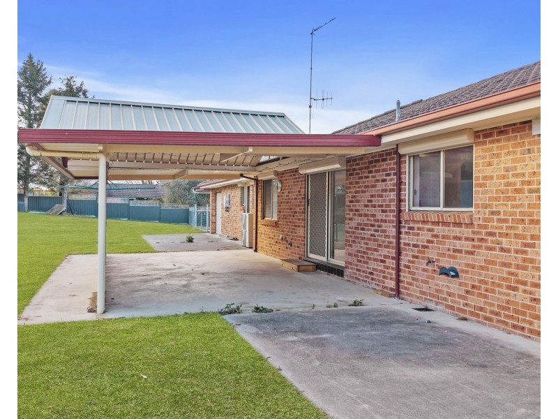 4 Korra Street, Marrangaroo NSW 2790