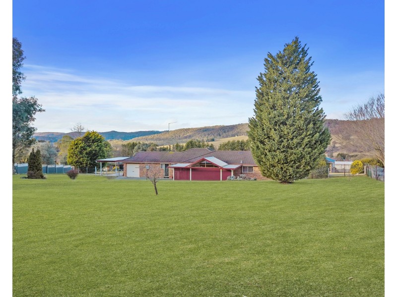 4 Korra Street, Marrangaroo NSW 2790