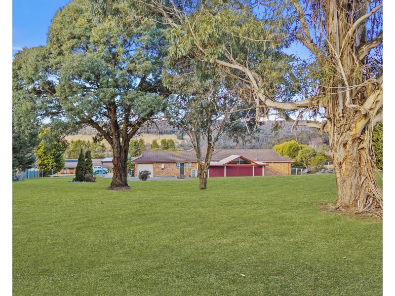 4 Korra Street, Marrangaroo NSW 2790