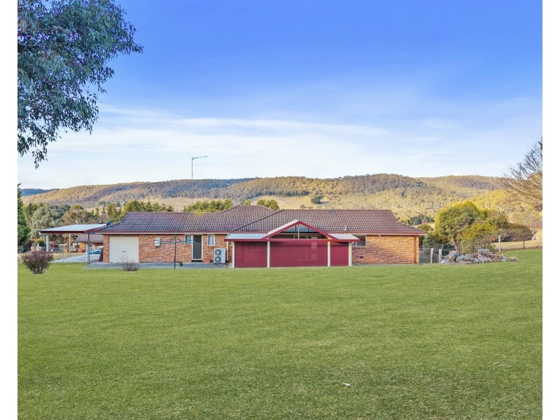 4 Korra Street, Marrangaroo NSW 2790