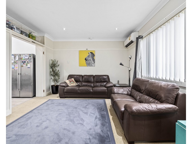 109 Martini Parade, Lithgow NSW 2790