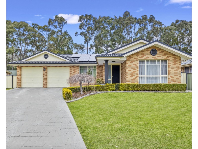 8 Mortlock Close, Lithgow NSW 2790