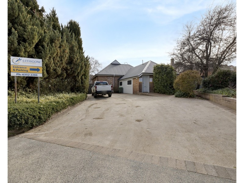 225 Mort Street, Lithgow NSW 2790