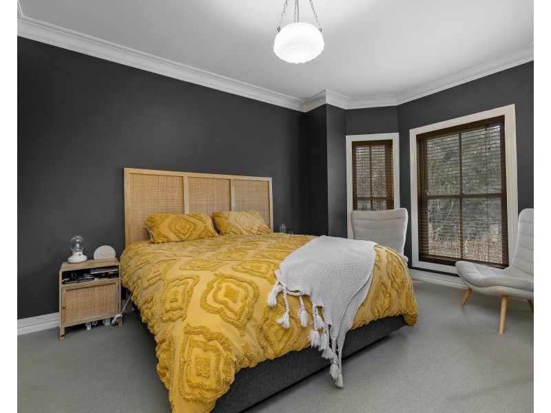 210 Hat Hill Road, Blackheath NSW 2785