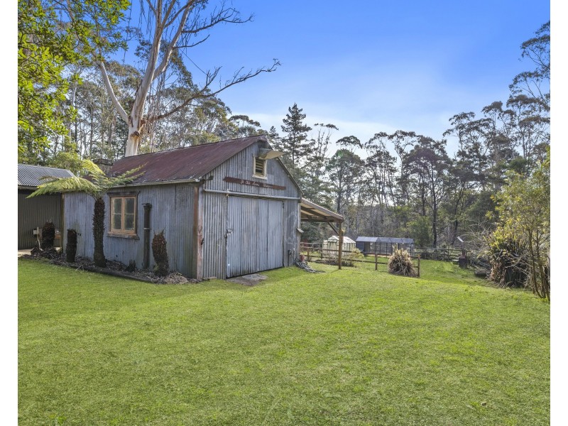 210 Hat Hill Road, Blackheath NSW 2785