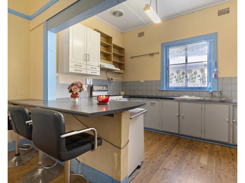 14 Hassans Walls Road, Lithgow NSW 2790