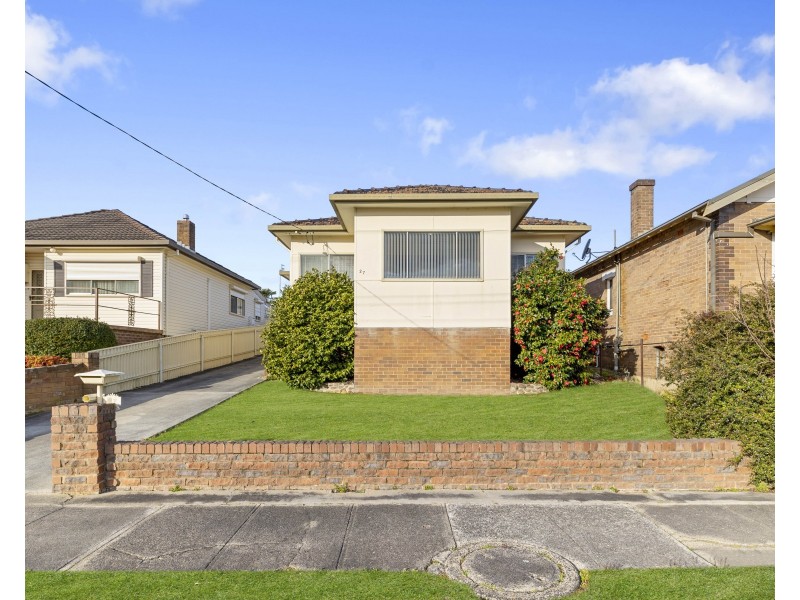27 Sandford Avenue, Lithgow NSW 2790