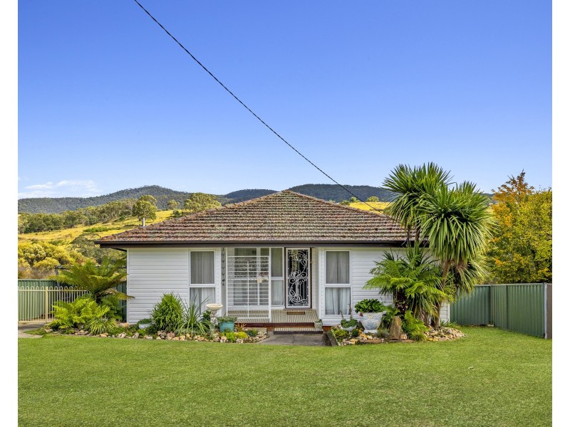 150 Landa Street, Bowenfels NSW 2790