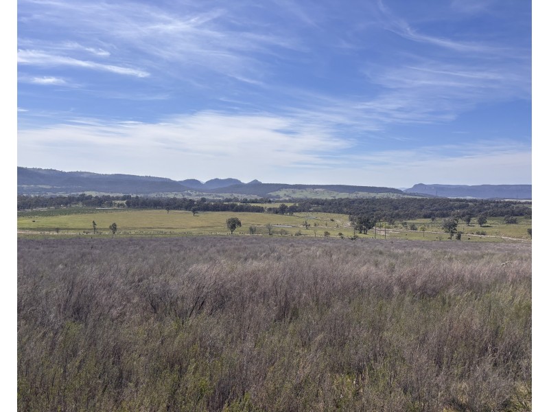 320 Camerons Road, Running Stream NSW 2850