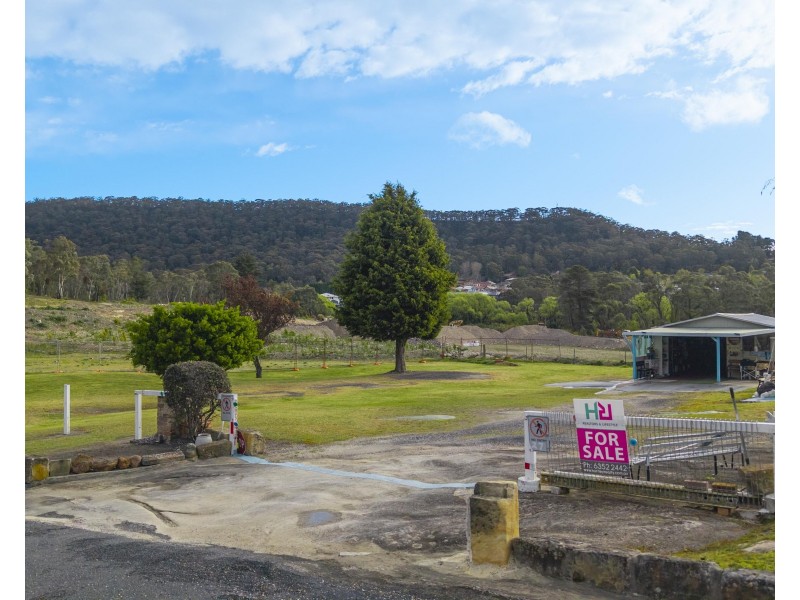27 Silcock Street, Lithgow NSW 2790
